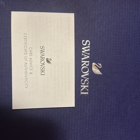 beautiful and simple set of Swarovski - Picture 2 of 5